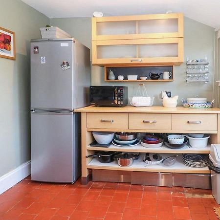 Green Pump Cottage Блоклі Екстер'єр фото